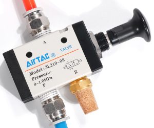 3/2 HAND PUSH PULL VALVE	1/8"